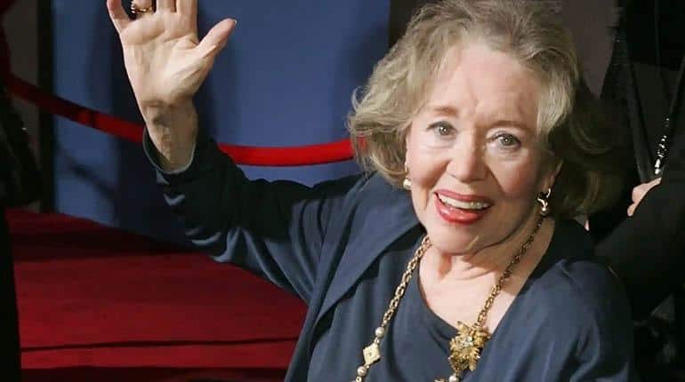 Noticias Ahora La Actriz Glynis Johns La Matriarca De Mary Poppins